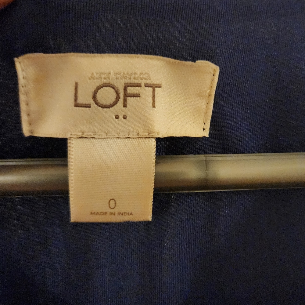Loft Dress - Picture 4 of 4